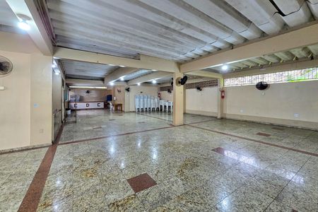 Apartamento para alugar com 55m², 2 quartos e 1 vaga Apartamento para alugar com 55m², 2 quartos e 1 vagaÁrea comum - Salão de festas 2