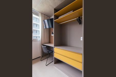 Apartamento para alugar com 18m², 1 quarto e sem vaga Apartamento para alugar com 18m², 1 quarto e sem vagaSala/Quarto
