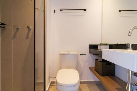 Apartamento para alugar com 18m², 1 quarto e sem vaga Apartamento para alugar com 18m², 1 quarto e sem vagaBanheiro