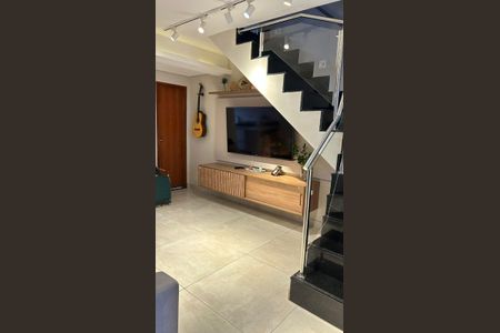 Sala de casa à venda com 2 quartos, 100m² em Camargos, Belo Horizonte