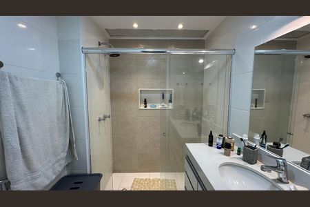 Apartamento para alugar com 76m², 2 quartos e 1 vaga