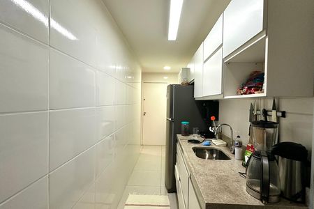 Apartamento para alugar com 76m², 2 quartos e 1 vaga