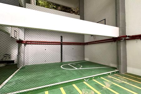 Apartamento para alugar com 76m², 2 quartos e 1 vaga