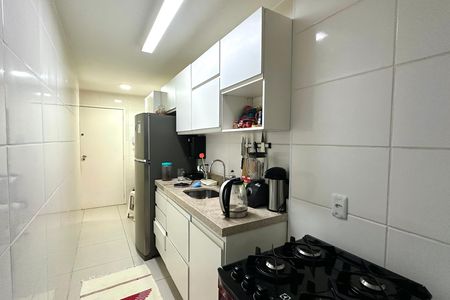 Apartamento para alugar com 76m², 2 quartos e 1 vaga