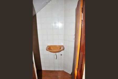 Casa para alugar com 170m², 3 quartos e 1 vaga Casa para alugar com 170m², 3 quartos e 1 vagaGaragem - Banheiro