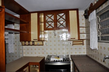 Casa para alugar com 170m², 3 quartos e 1 vaga Casa para alugar com 170m², 3 quartos e 1 vagaCozinha