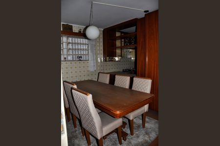 Casa para alugar com 170m², 3 quartos e 1 vaga Casa para alugar com 170m², 3 quartos e 1 vagaCopa