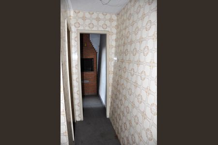 Casa para alugar com 170m², 3 quartos e 1 vaga Casa para alugar com 170m², 3 quartos e 1 vagaCorredor