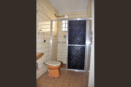 Casa para alugar com 170m², 3 quartos e 1 vaga Casa para alugar com 170m², 3 quartos e 1 vagaBanheiro Social