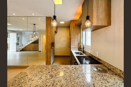 Casa de condomínio à venda com 121m², 3 quartos e 2 vagas