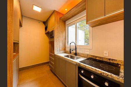Casa de condomínio à venda com 121m², 3 quartos e 2 vagas