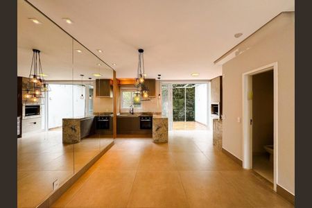 Casa de condomínio à venda com 121m², 3 quartos e 2 vagas