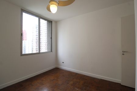Apartamento para alugar com 128m², 3 quartos e 1 vagaQuarto 2
