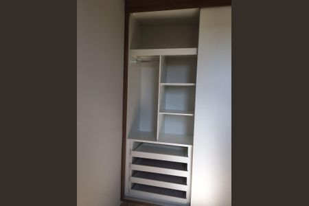Apartamento para alugar com 45m², 2 quartos e 1 vagaQuarto