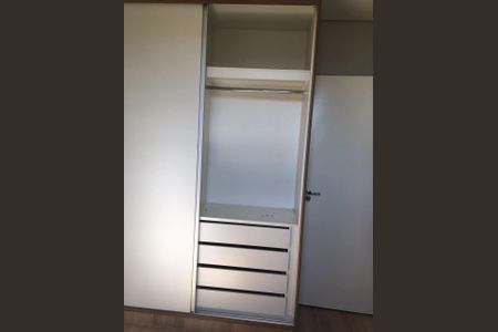 Quarto de apartamento para alugar com 2 quartos, 45m² em Residencial Jequitibá, Ribeirão Preto