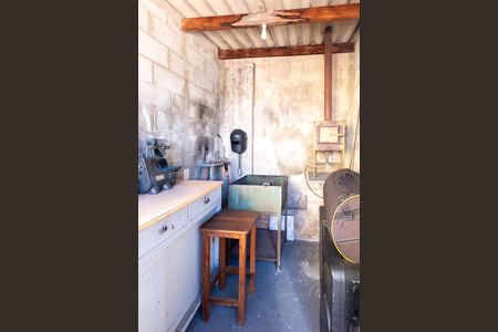 Casa à venda com 360m², 3 quartos e 4 vagasQuarto de Serviço