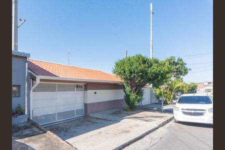 Casa à venda com 360m², 3 quartos e 4 vagasFachada