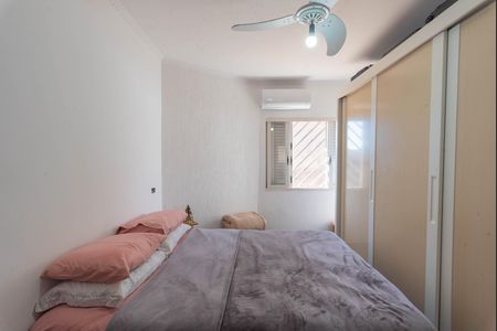 Casa à venda com 360m², 3 quartos e 4 vagasSuíte