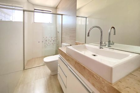 Apartamento à venda com 150m², 4 quartos e 3 vagasBanheiro