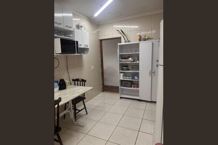 Apartamento à venda com 111m², 3 quartos e 2 vagas Apartamento à venda com 111m², 3 quartos e 2 vagasCozinha