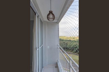 Apartamento para alugar com 44m², 2 quartos e 1 vagaSacada da Sala