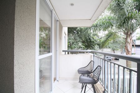 Varanda de kitnet/studio para alugar com 1 quarto, 38m² em Vila Andrade, São Paulo