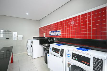 Área comum de kitnet/studio para alugar com 1 quarto, 38m² em Vila Andrade, São Paulo