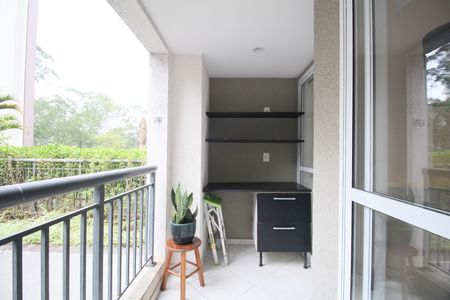 Varanda de kitnet/studio para alugar com 1 quarto, 38m² em Vila Andrade, São Paulo