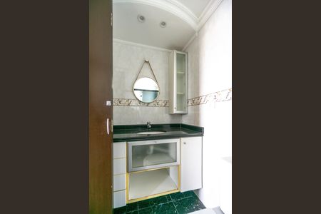 Apartamento para alugar com 65m², 2 quartos e 1 vagaBanheiro da suíte