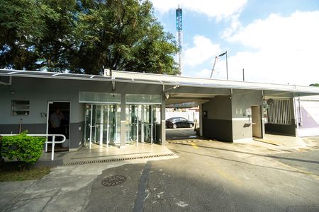 Apartamento para alugar com 65m², 2 quartos e 1 vagaEntrada