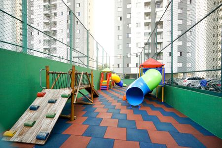 Apartamento para alugar com 65m², 2 quartos e 1 vagaPlayground