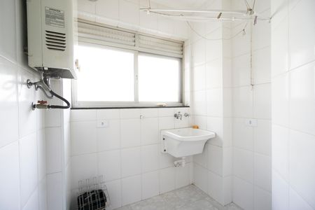 Apartamento para alugar com 65m², 2 quartos e 1 vagaÁrea de serviço