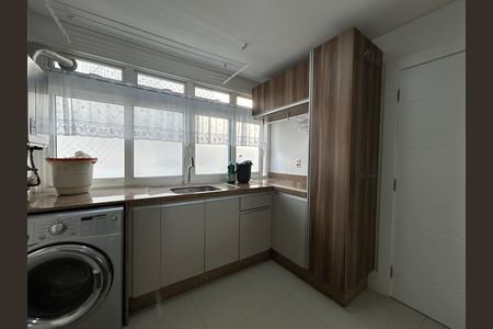 Apartamento para alugar com 160m², 3 quartos e 1 vaga Apartamento para alugar com 160m², 3 quartos e 1 vagaÁrea de Serviço