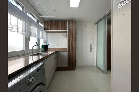 Apartamento para alugar com 160m², 3 quartos e 1 vaga Apartamento para alugar com 160m², 3 quartos e 1 vagaÁrea de Serviço