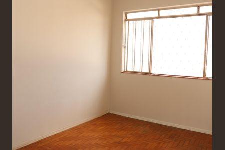 Sala de TV de casa para alugar com 3 quartos, 100m² em Setor Central, Goiânia