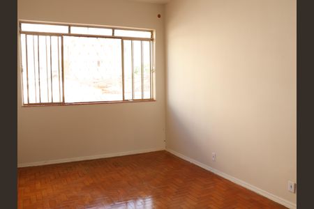 Sala de TV de casa para alugar com 3 quartos, 100m² em Setor Central, Goiânia