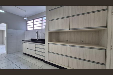Apartamento à venda com 160m², 3 quartos e 1 vaga