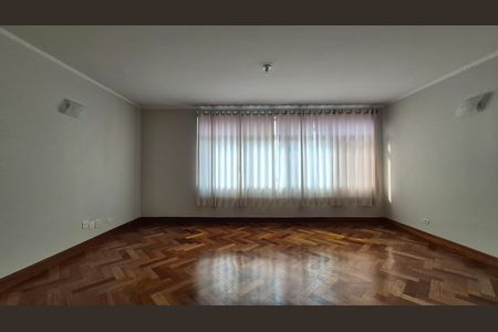Apartamento à venda com 160m², 3 quartos e 1 vaga