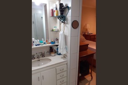 Apartamento para alugar com 73m², 2 quartos e 2 vagas Apartamento para alugar com 73m², 2 quartos e 2 vagasBanheiro