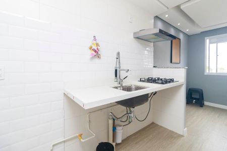 Cozinha de apartamento para alugar com 1 quarto, 27m² em Jardim Mirante, São Paulo