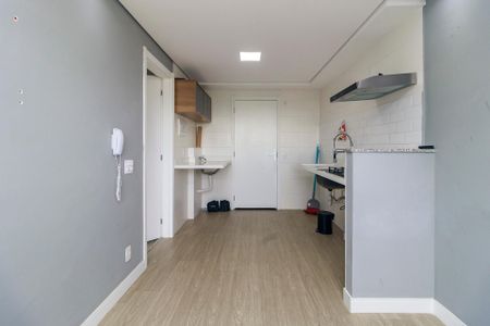Sala de apartamento para alugar com 1 quarto, 27m² em Jardim Mirante, São Paulo