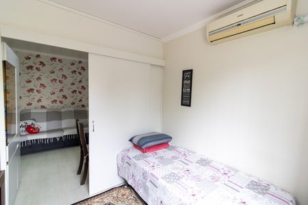 Quarto 1 de apartamento para alugar com 2 quartos, 49m² em Praia de Belas, Porto Alegre