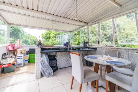 Casa à venda com 120m², 3 quartos e sem vaga