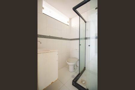 Banheiro de apartamento para alugar com 1 quarto, 40m² em Pita, São Gonçalo