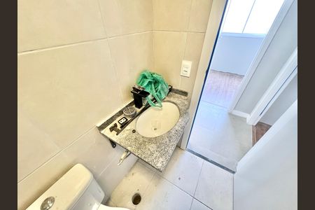 Apartamento à venda com 50m², 2 quartos e 1 vaga Apartamento à venda com 50m², 2 quartos e 1 vagaBanheiro