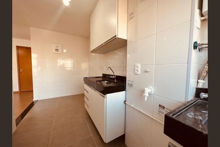 Apartamento à venda com 2 quartos, 54m² em Fundacao da Casa Popular, Campinas