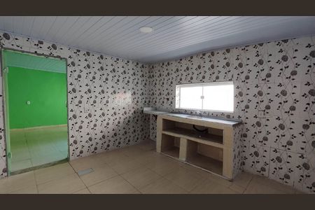Cozinha de casa para alugar com 1 quarto, 40m² em Vila Santa Helena, Poá
