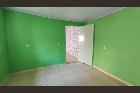 Quarto / Sala de casa para alugar com 1 quarto, 40m² em Vila Santa Helena, Poá