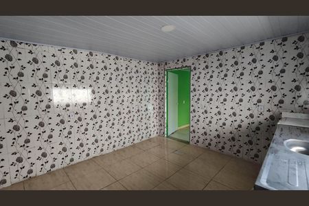 Cozinha de casa para alugar com 1 quarto, 40m² em Vila Santa Helena, Poá