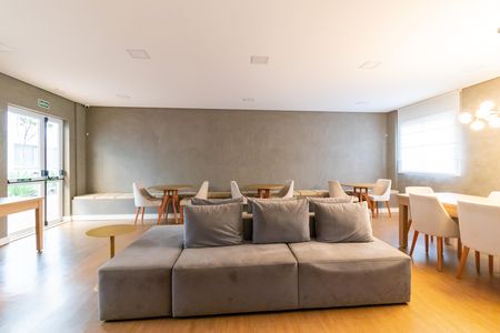Apartamento para alugar com 34m², 2 quartos e sem vaga Apartamento para alugar com 34m², 2 quartos e sem vagaÁrea comum - Salão de festas